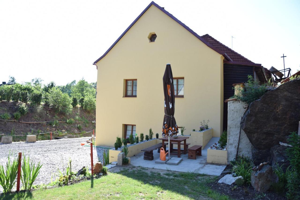 Apartmany Pod Klasterem Kladruby  외부 사진