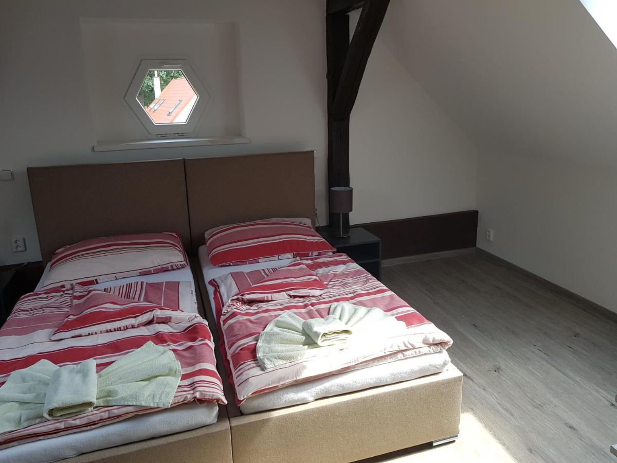 Apartmany Pod Klasterem Kladruby  외부 사진